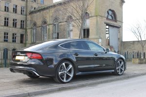 Audi RS7 chauffeur driven car hire