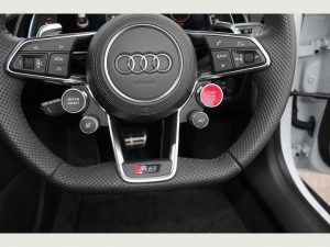 Audi R8 Sports car rental 2