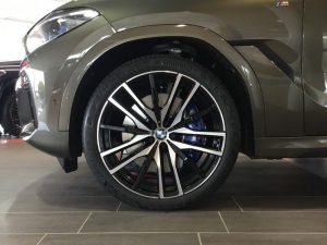 BMW X6 Luxury Car Rental 1