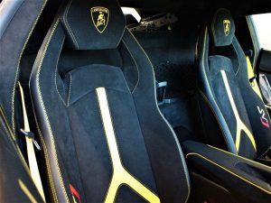 Lamborghini Aventador wedding car hire 4