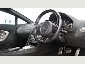 Lamborghini Gallardo chauffeur drive car hire 3