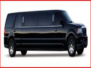 Lincoln Navigator limo hire Brighton 1