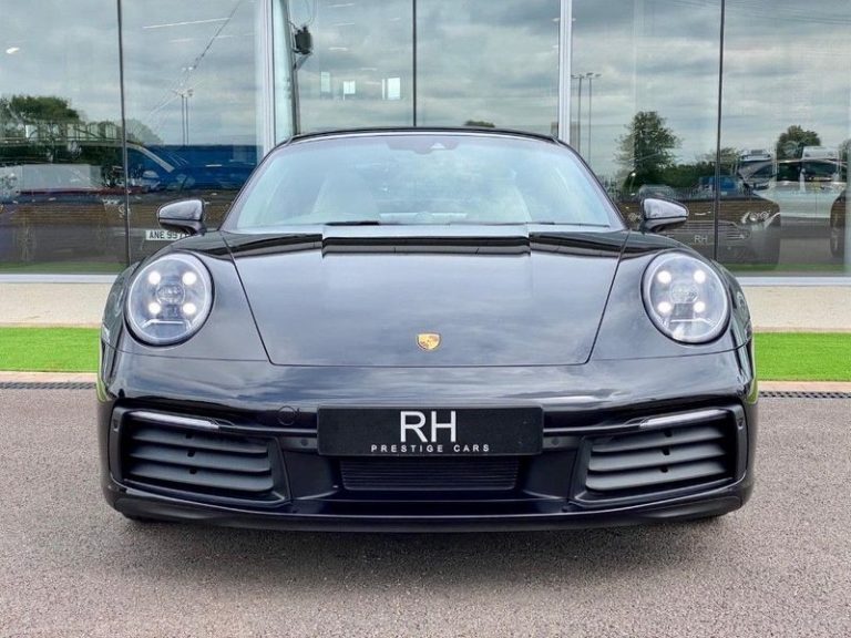 PORSCHE 911 Sports Prom Car Hire in Brighton Limo Hire