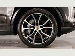 Porsche Cayenne Prom Car Hire 1