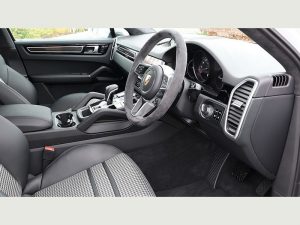 Porsche Cayenne Prom Car Hire 10