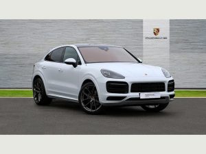 Porsche Cayenne Self Drive Car Hire 1