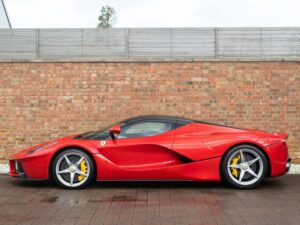 Ferrari Laferrari Car Hire 14